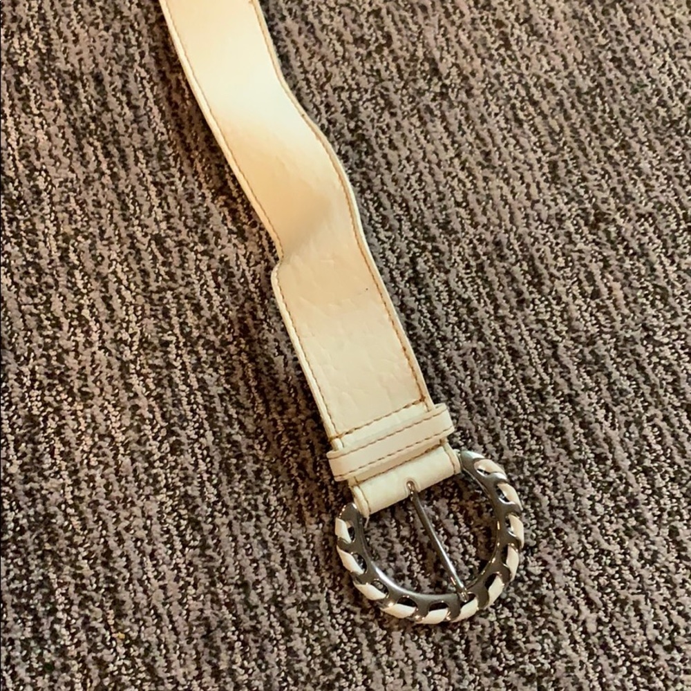 Belt - Picture 2 of 3